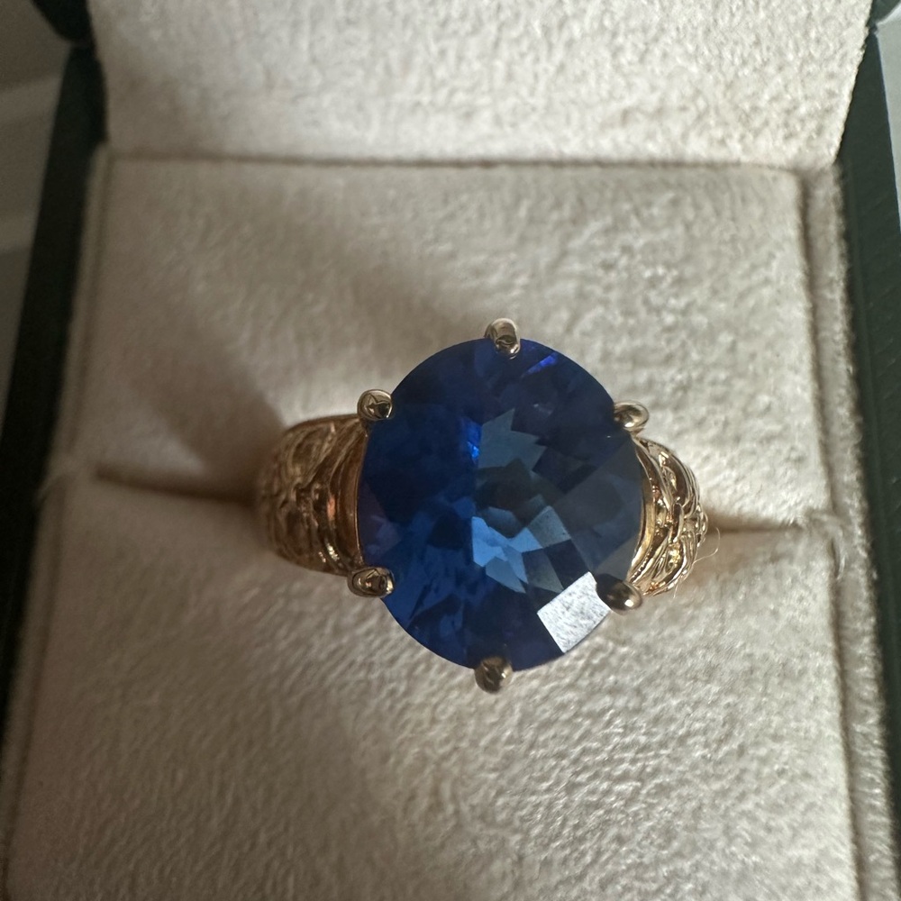 Deep Blue Gold Tone Ring - image 5